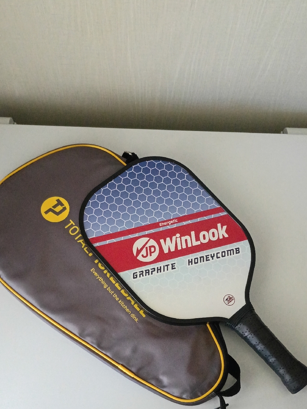 JP WinLook Graphite Pickleball Paddle Set Includes Paddle And Carrying Case